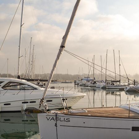 Irenic Lodge Netley Marsh Εξωτερικό φωτογραφία